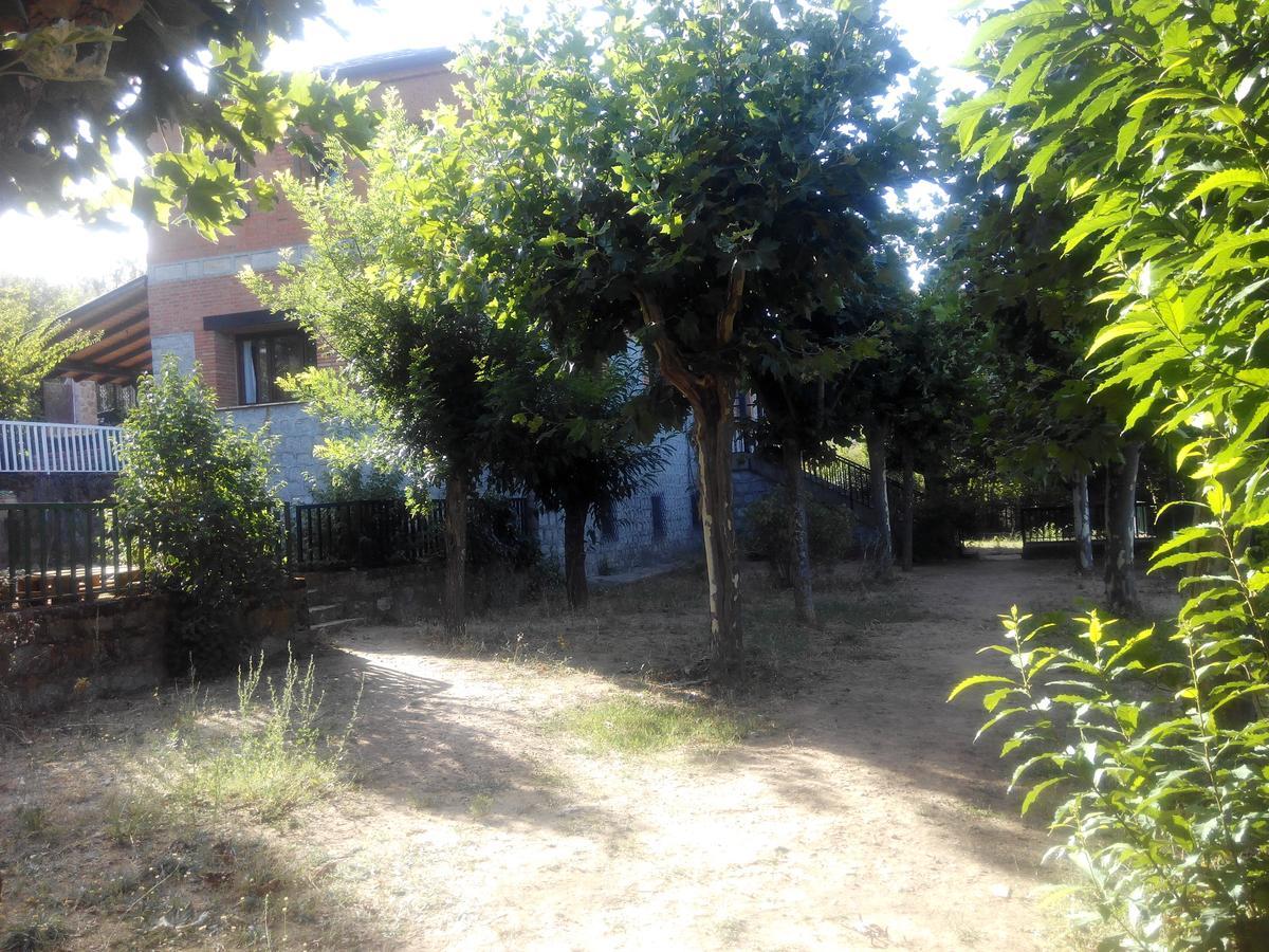 Hotel Rural Don Burguillo El Tiemblo Bagian luar foto