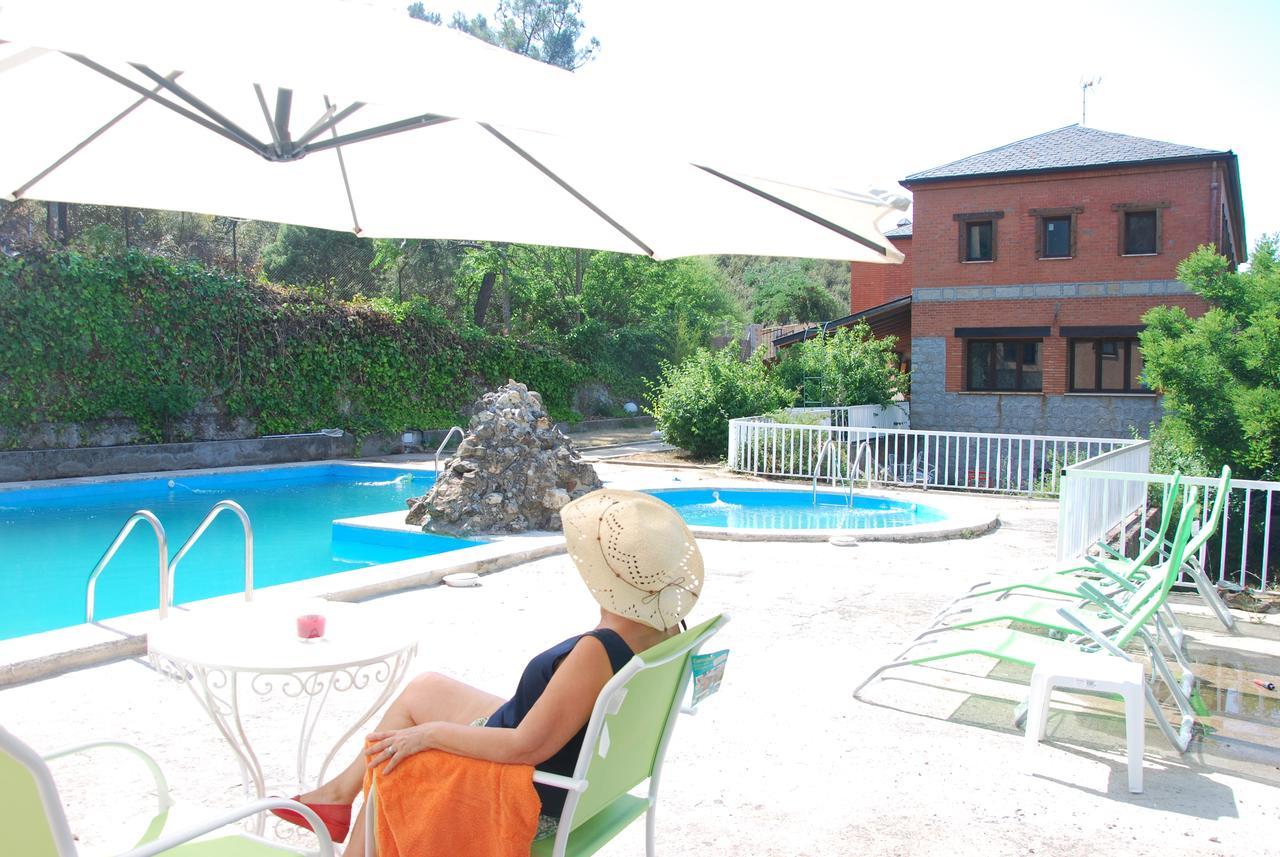 Hotel Rural Don Burguillo El Tiemblo Bagian luar foto